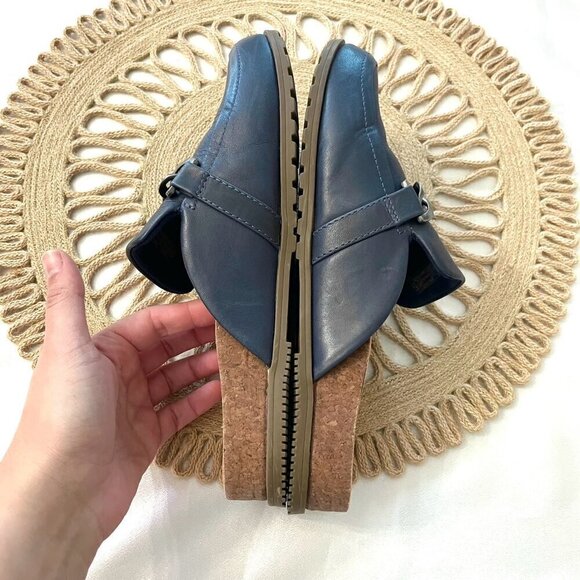 Vionic Georgie Navy Leather Chain Slip-On Mules Size 8.5 - Picture 8 of 10